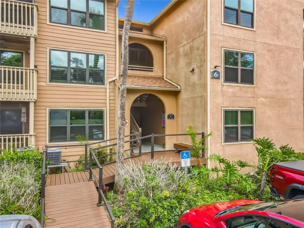 1401 S PALMETTO AVENUE #616 Daytona Beach, FL 32114