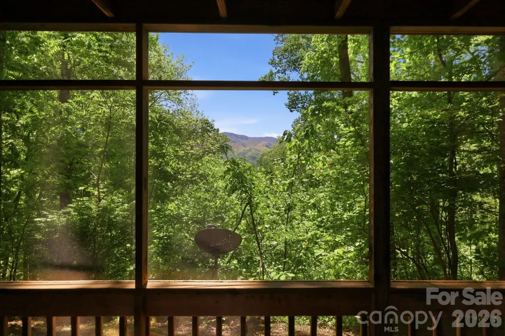 169 Sleepy Hollow Lane Canton, NC 28716