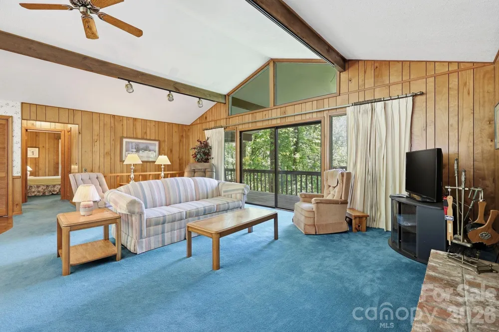 169 Sleepy Hollow Lane Canton, NC 28716