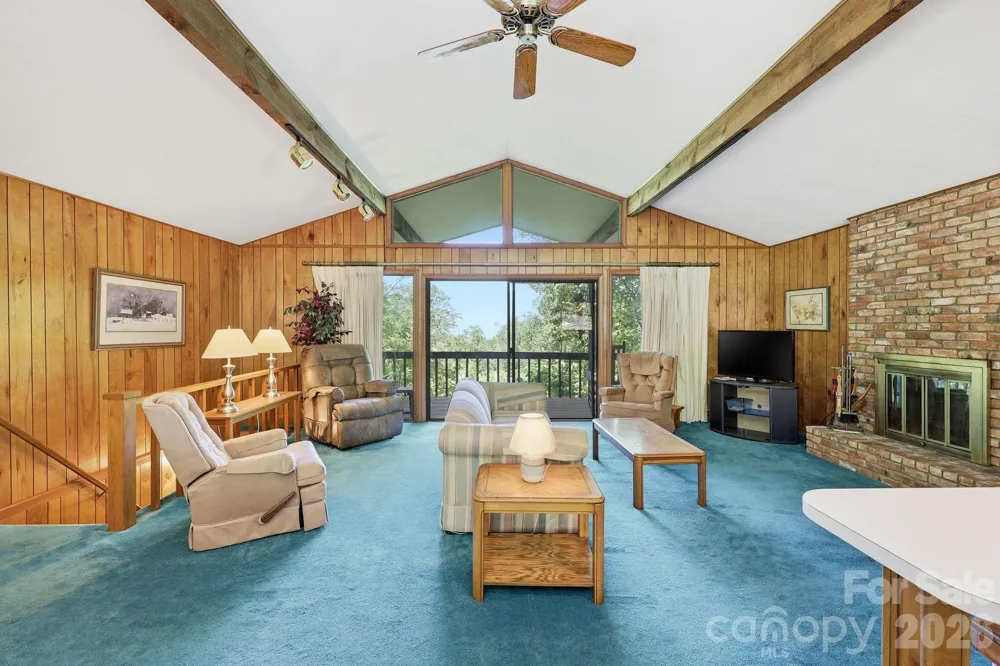 169 Sleepy Hollow Lane Canton, NC 28716