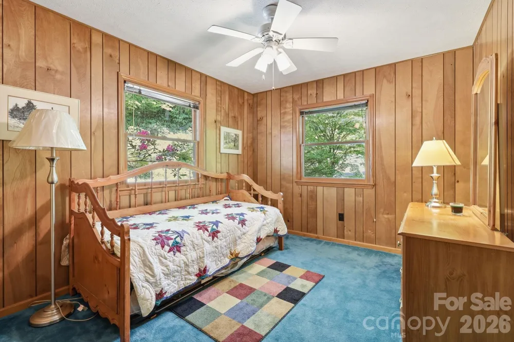 169 Sleepy Hollow Lane Canton, NC 28716