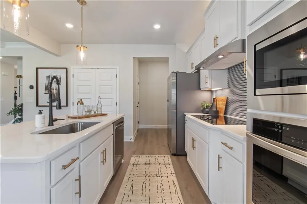 62 Avian Way Auburn, GA 30011