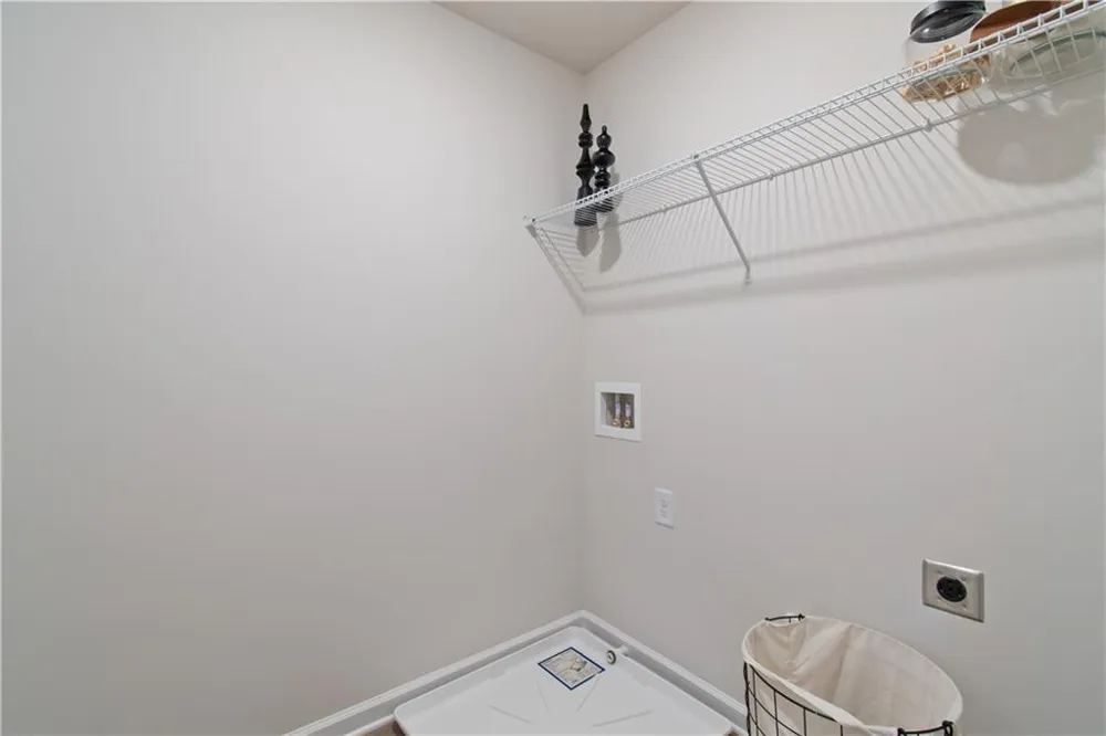 62 Avian Way Auburn, GA 30011