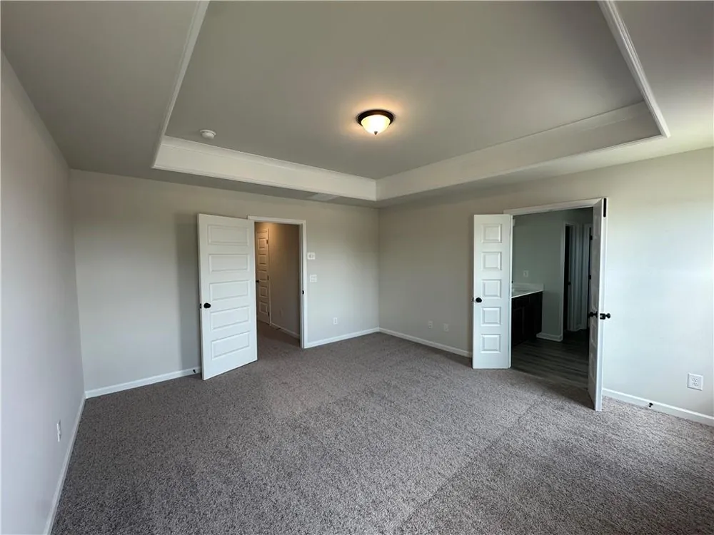 62 Avian Way Auburn, GA 30011