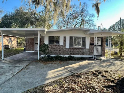 2644 West