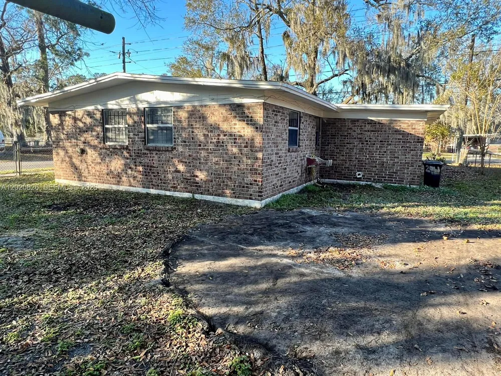2644 West Jacksonville, FL 32209