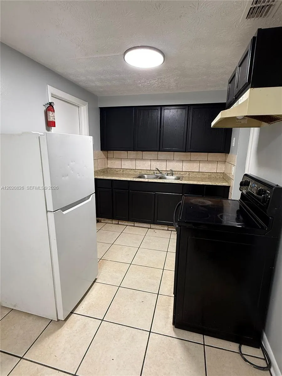 2644 West Jacksonville, FL 32209