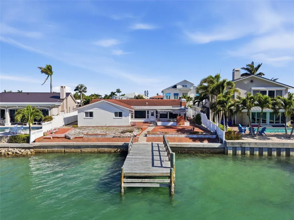 4 BELLEVUE DRIVE Treasure Island, FL 33706