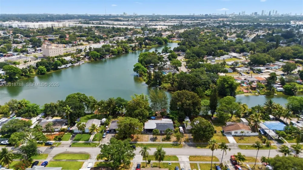 4621 SW 31st Dr West Park, FL 33023