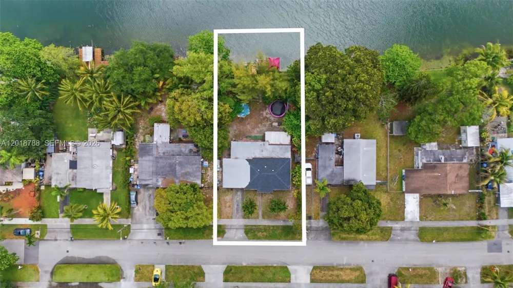 4621 SW 31st Dr West Park, FL 33023