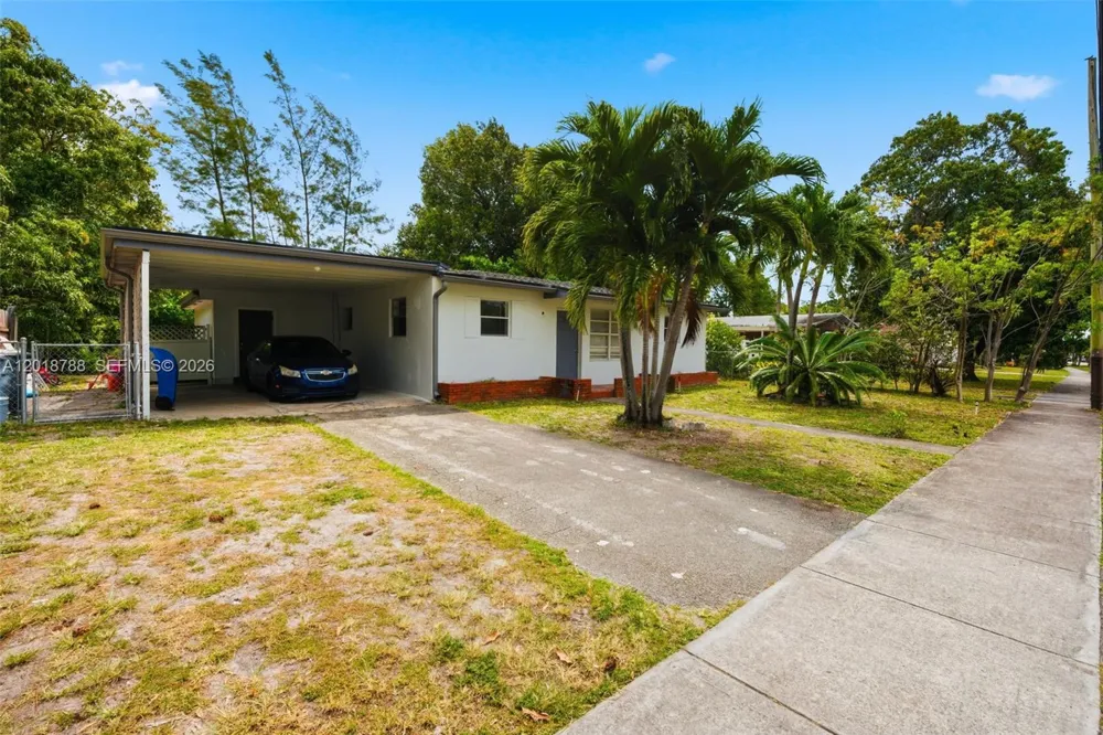 4621 SW 31st Dr West Park, FL 33023