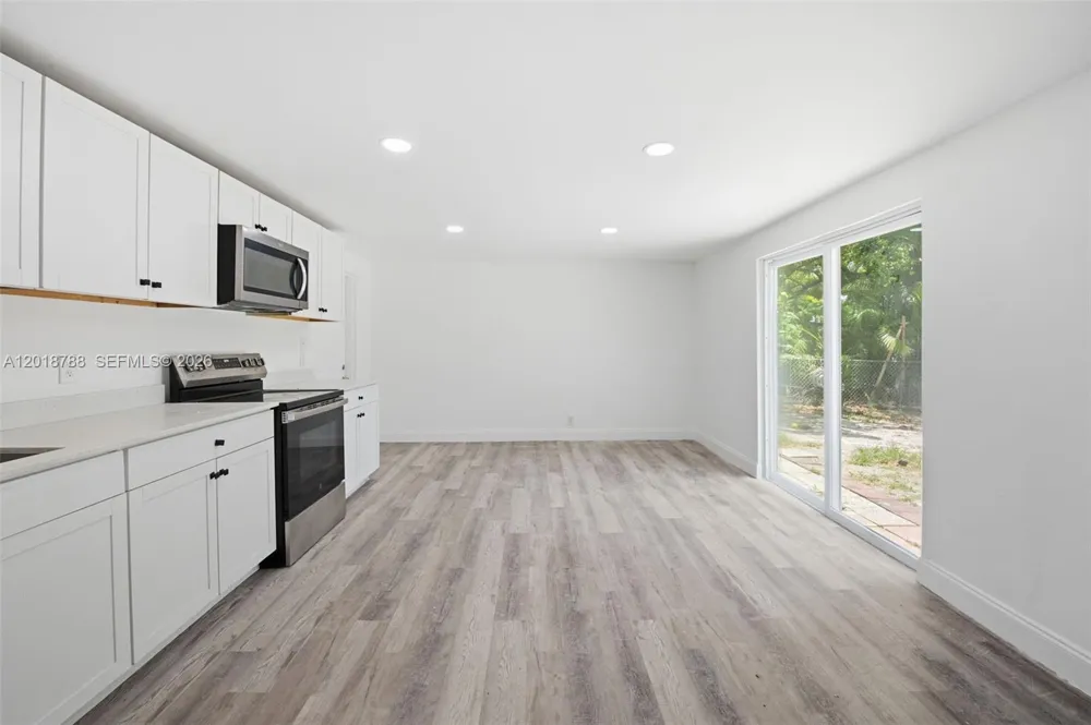 4621 SW 31st Dr West Park, FL 33023
