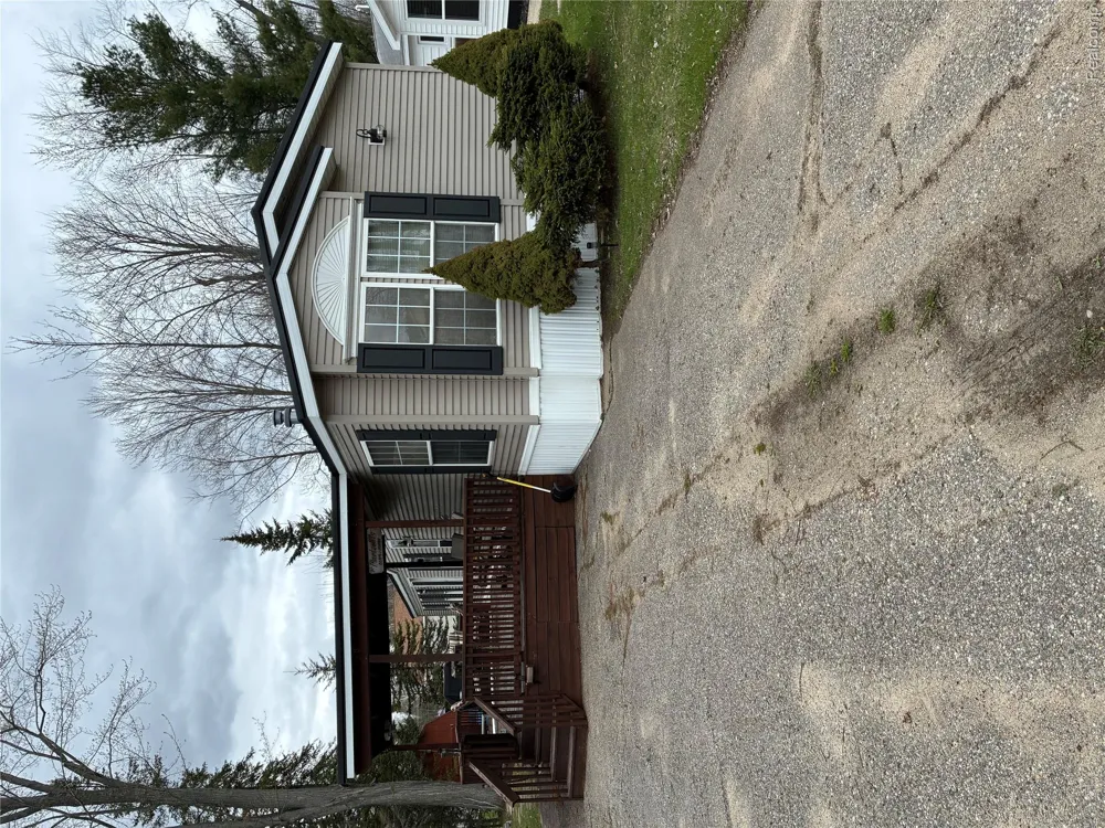 12336 E Houghton Lake Drive Lake Township, MI 48629