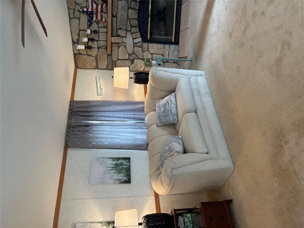12336 E Houghton Lake Drive Lake Township, MI 48629