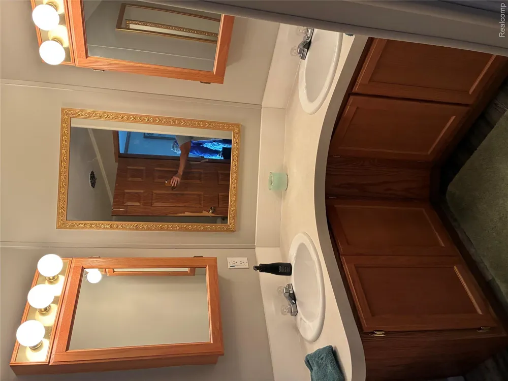 12336 E Houghton Lake Drive Lake Township, MI 48629