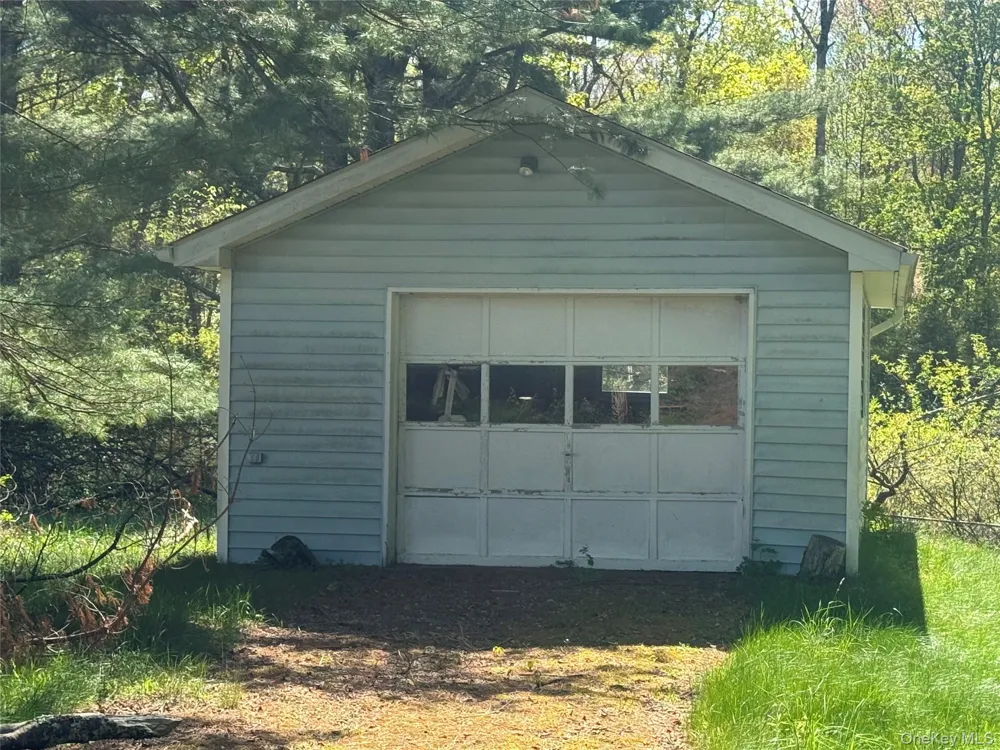 1613 Forestburgh Road Glen Spey, NY 12737