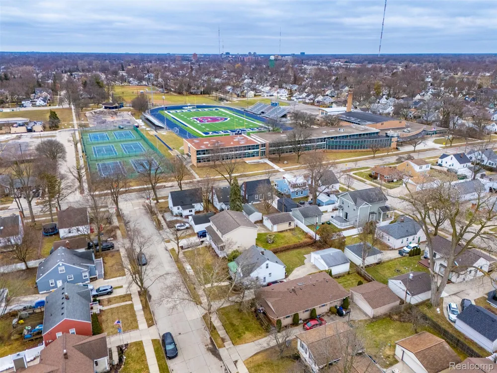 3050 Catalpa Drive Berkley City, MI 48072