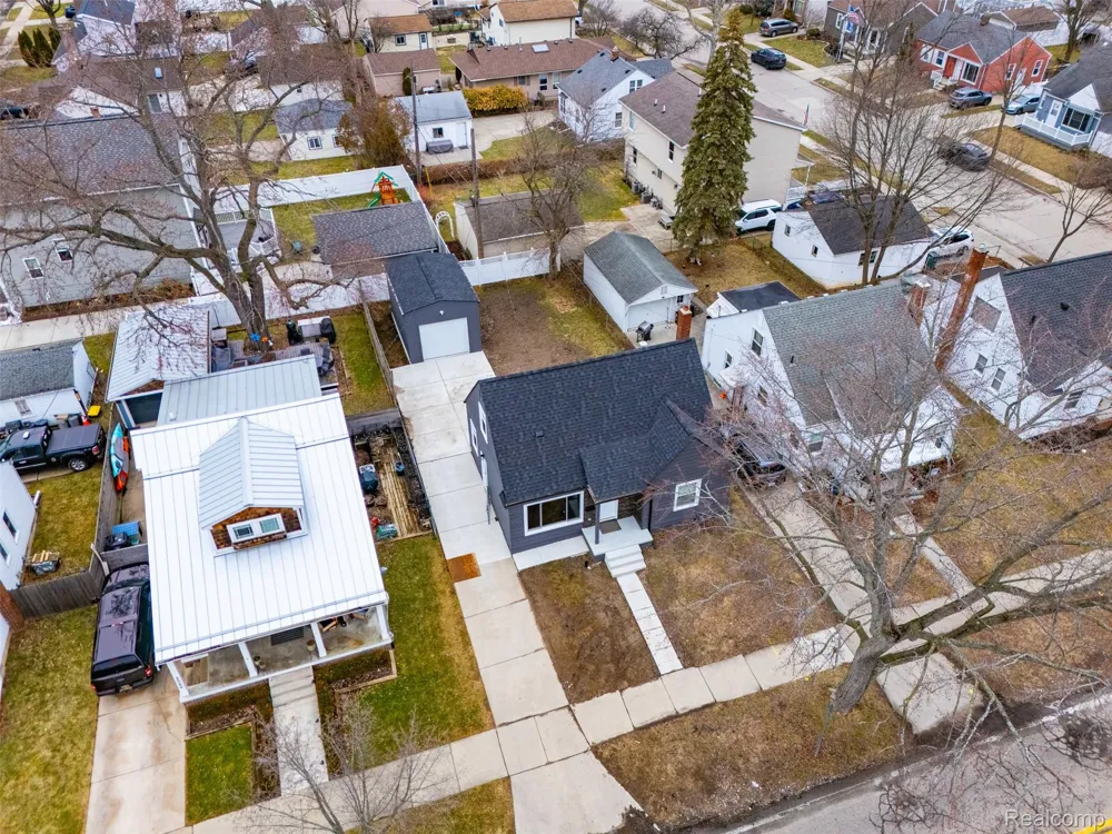 3050 Catalpa Drive Berkley City, MI 48072