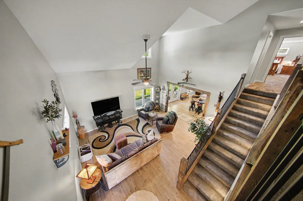 7572 Tucker Lane Leoni Township, MI 49201