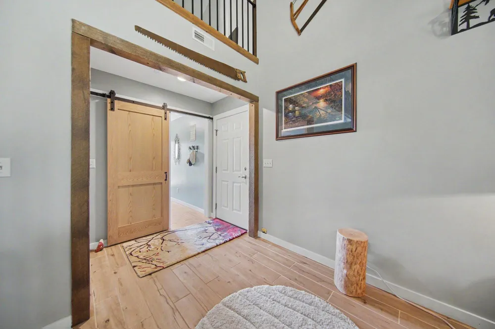7572 Tucker Lane Leoni Township, MI 49201
