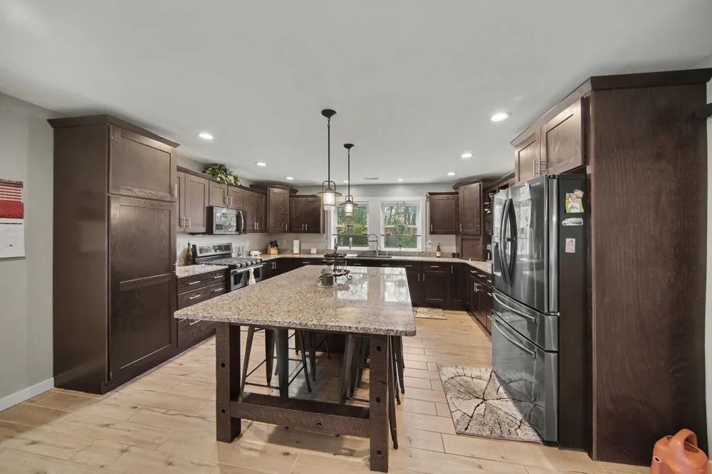 7572 Tucker Lane Leoni Township, MI 49201