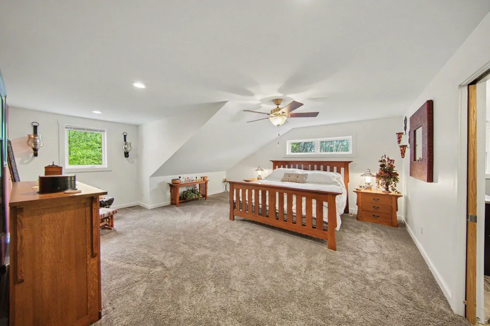 7572 Tucker Lane Leoni Township, MI 49201