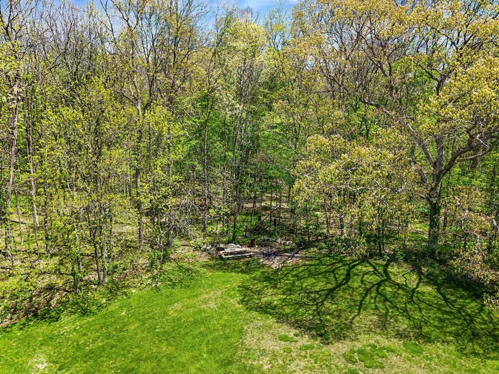 7572 Tucker Lane Leoni Township, MI 49201