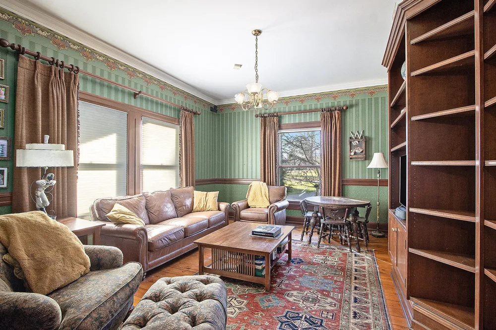 208 W Prospect Street Marshall City, MI 49068