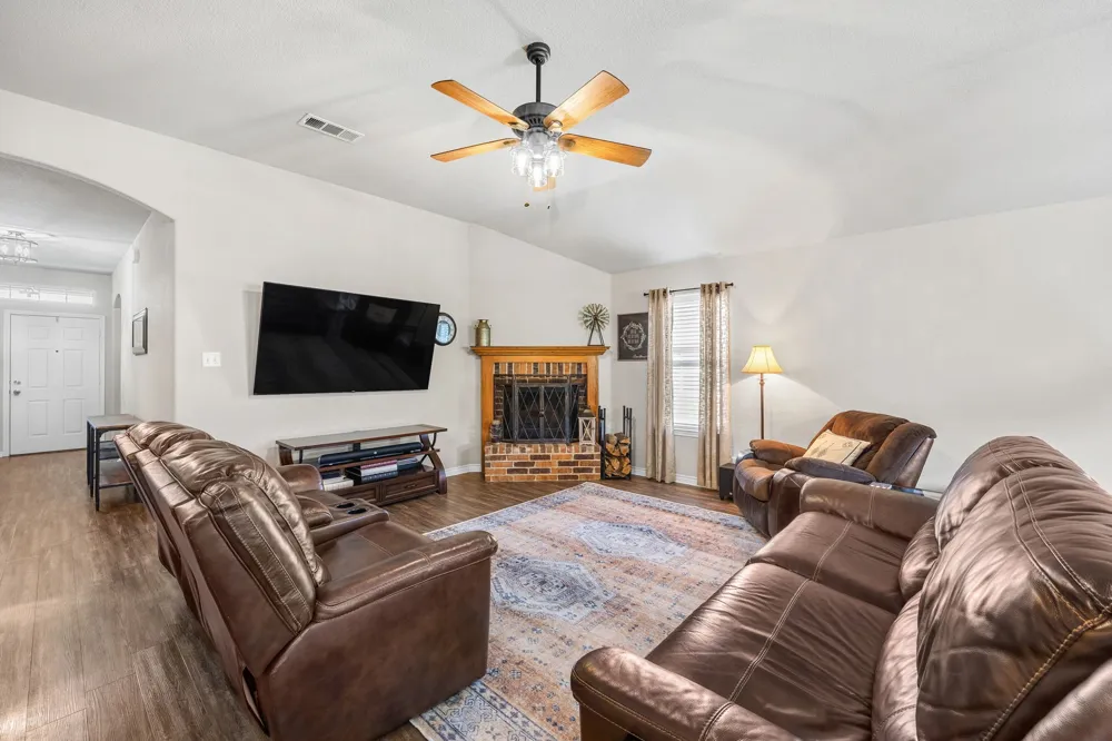 2701 Montague County Drive Killeen, TX 76549