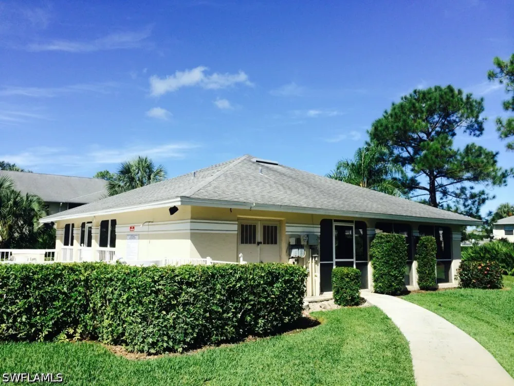 Landover Circle #103 Naples, FL 34104