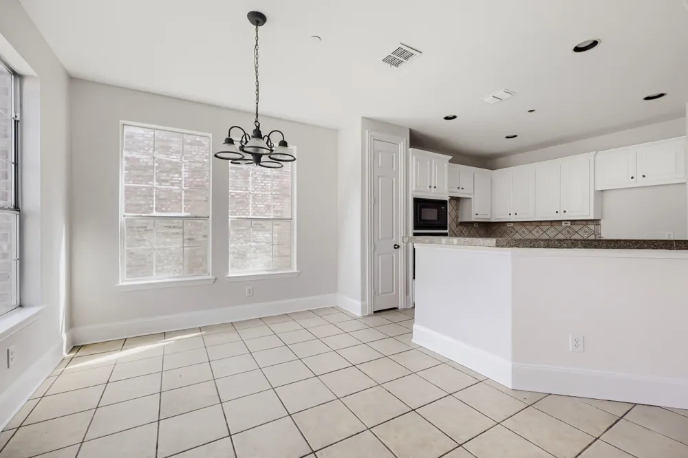8115 Dogwood Lane Irving, TX 75063
