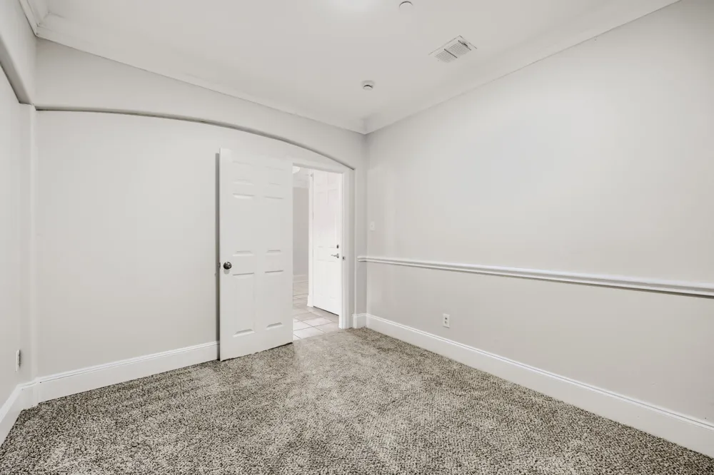 8115 Dogwood Lane Irving, TX 75063