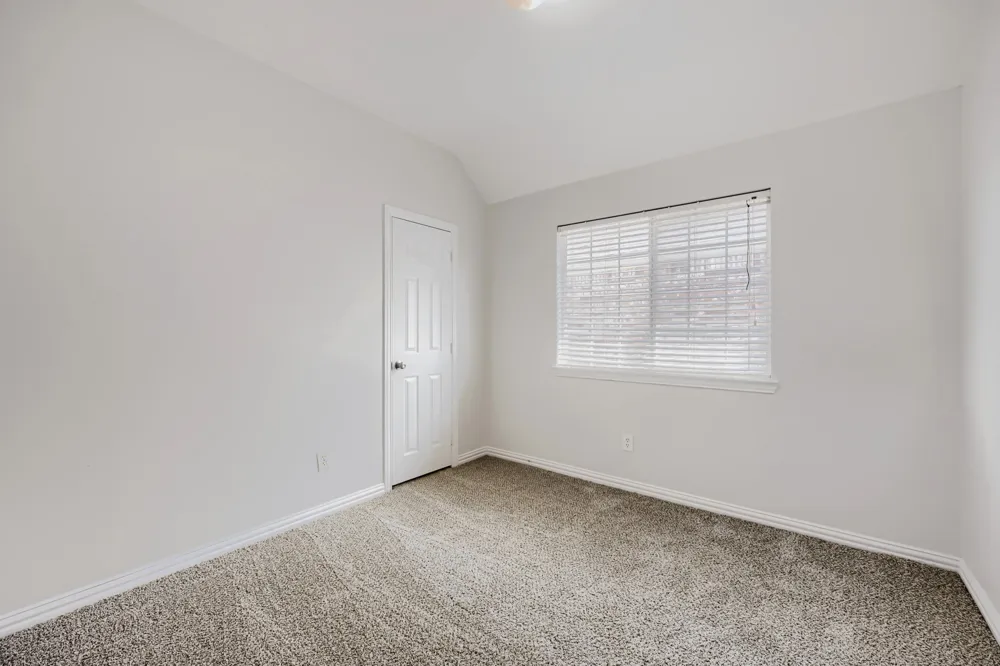 8115 Dogwood Lane Irving, TX 75063