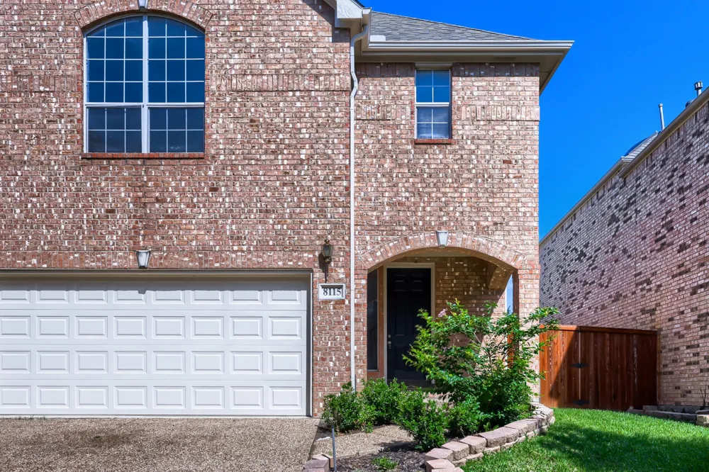 8115 Dogwood Lane Irving, TX 75063