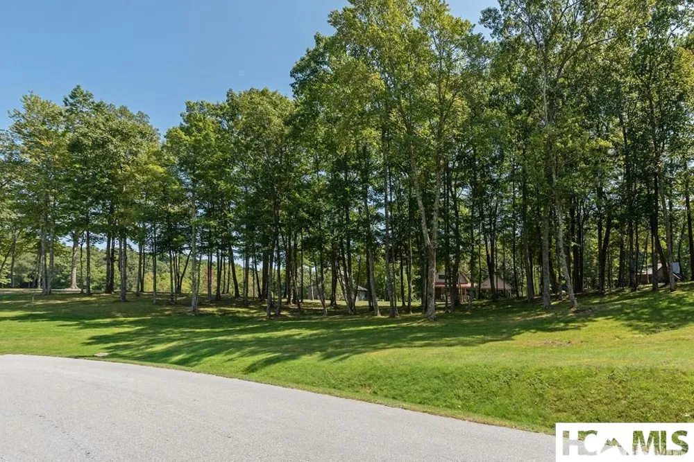 246 Outpost Trail Glenville, NC 28736