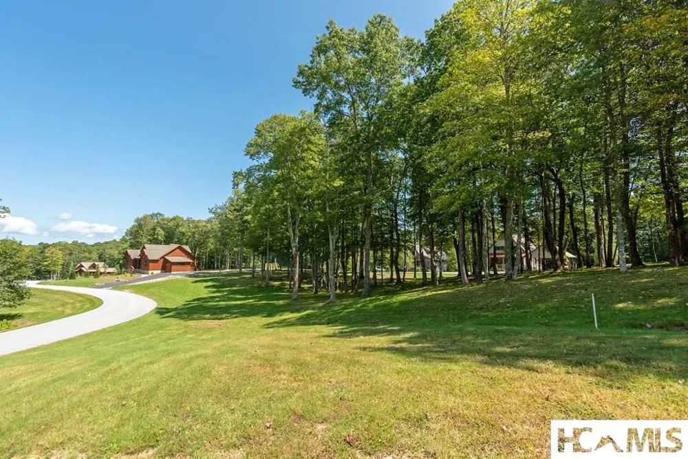 246 Outpost Trail Glenville, NC 28736