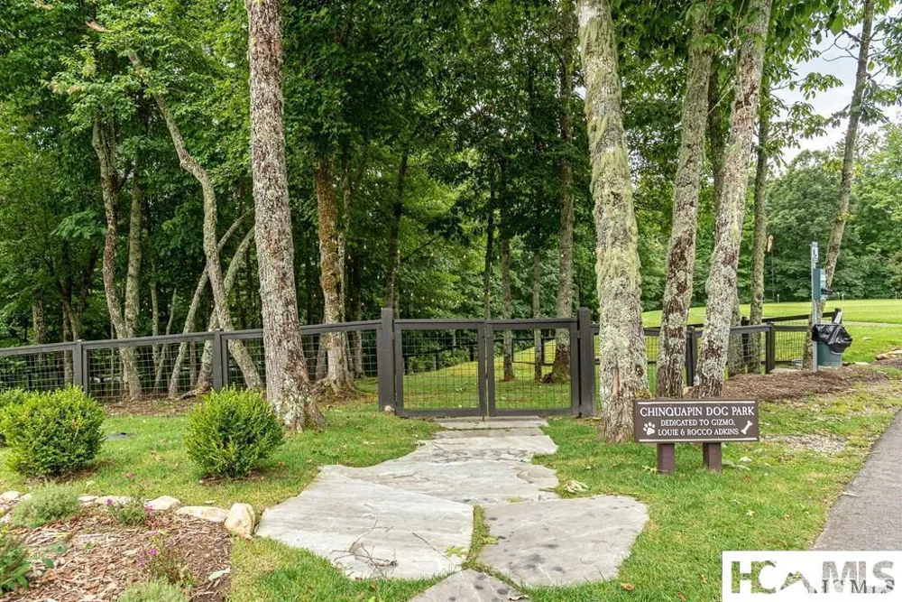 246 Outpost Trail Glenville, NC 28736