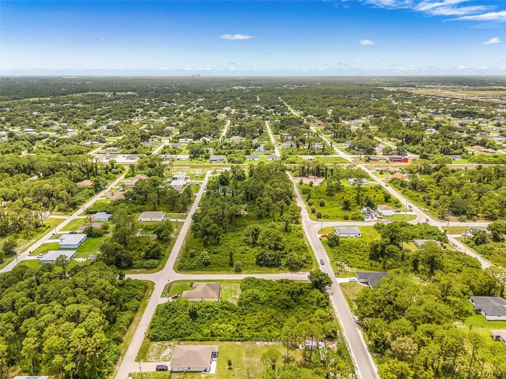 3519 67TH STREET W Lehigh Acres, FL 33971