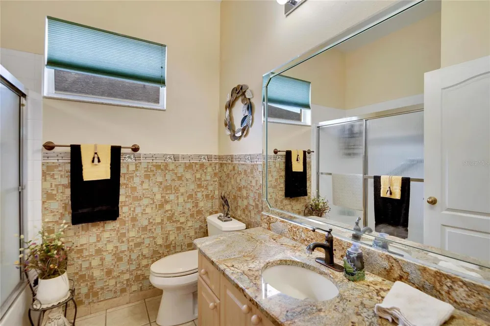 813 INNERGARY PLACE Valrico, FL 33594