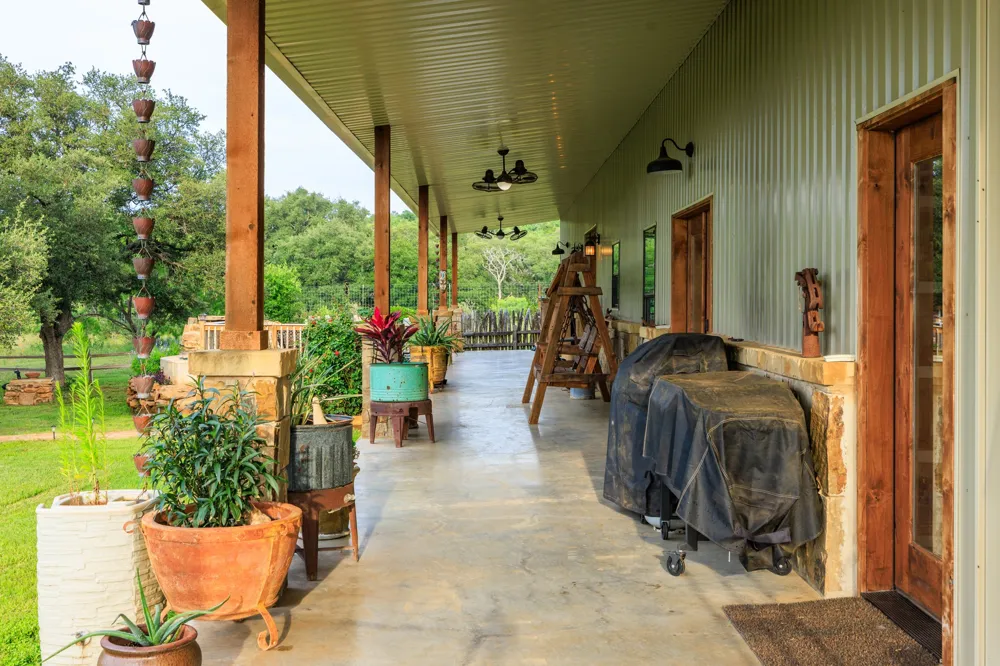 3724 Ranch Road 3347 Round Mountain, TX 78663