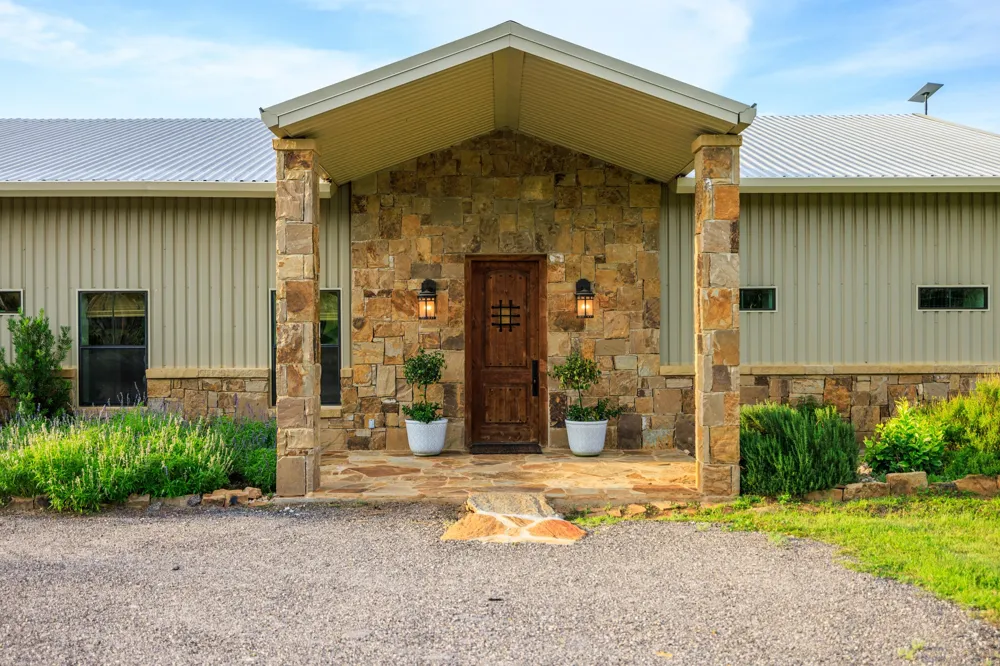 3724 Ranch Road 3347 Round Mountain, TX 78663