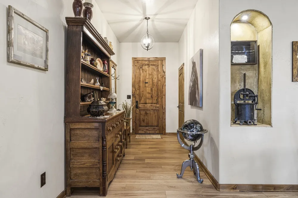 3724 Ranch Road 3347 Round Mountain, TX 78663