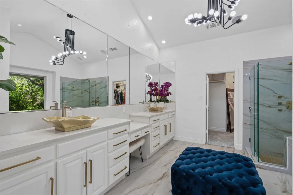 108 Dustin Circle Hudson Oaks, TX 76087