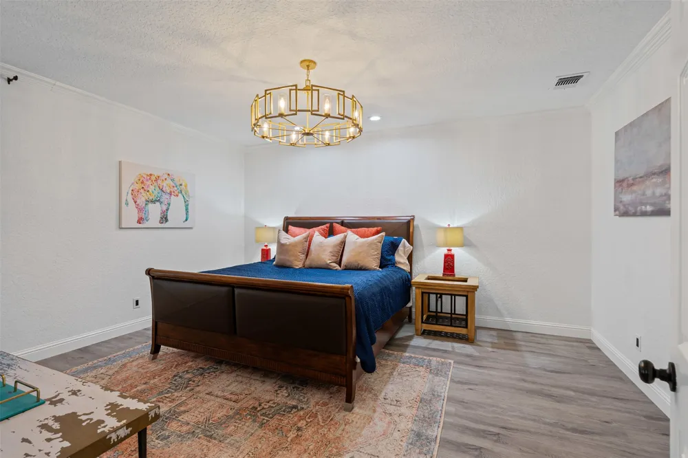 108 Dustin Circle Hudson Oaks, TX 76087