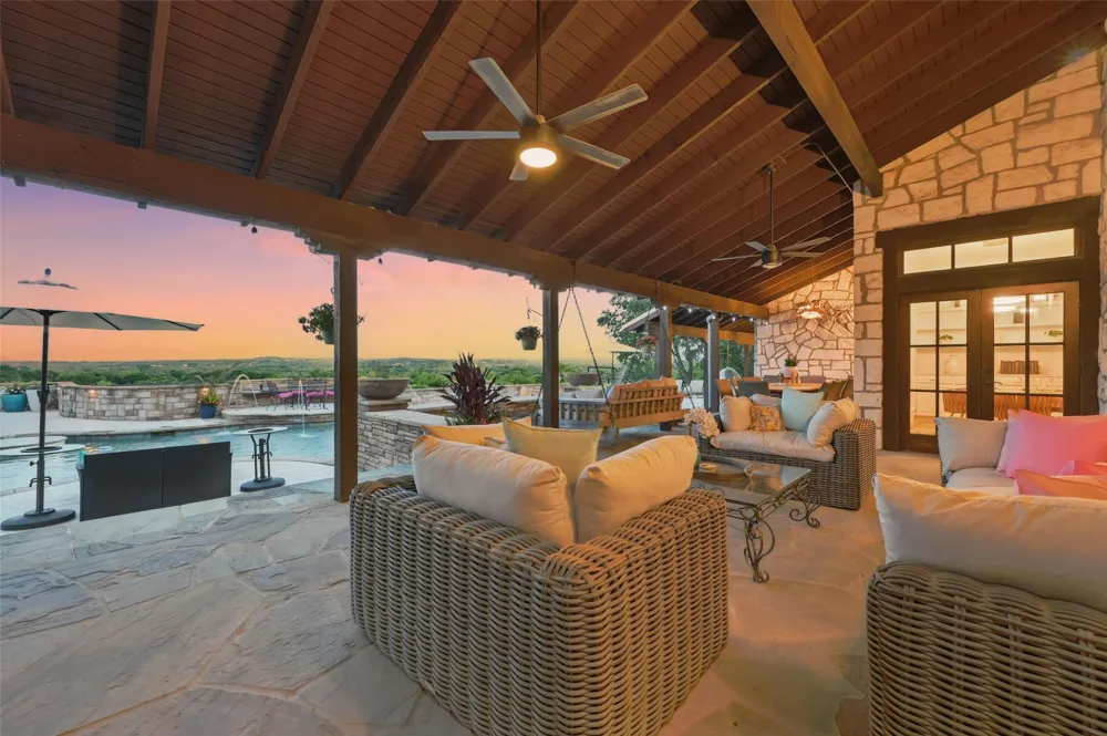 108 Dustin Circle Hudson Oaks, TX 76087