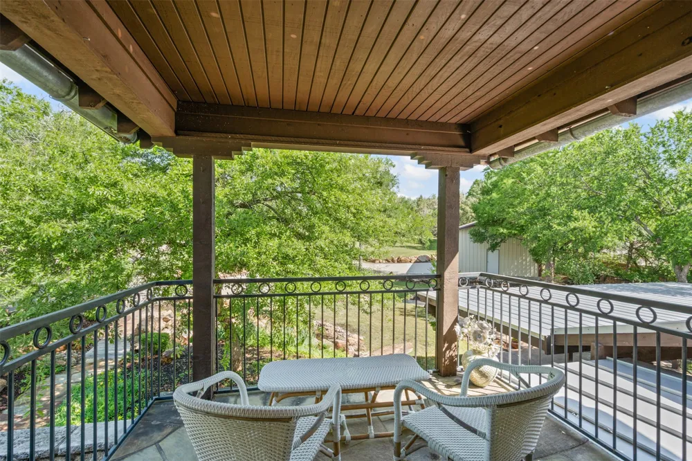 108 Dustin Circle Hudson Oaks, TX 76087