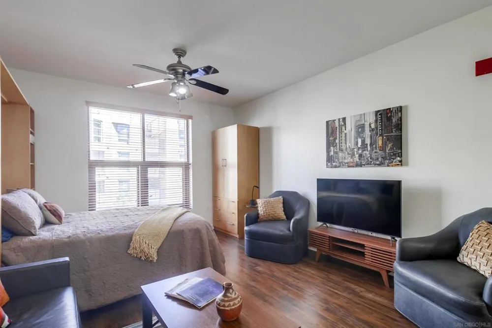 1150 J #603 San Diego, CA 92101