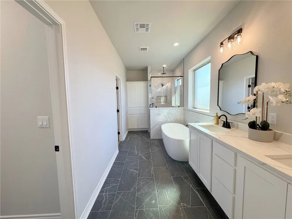 1414 Jack Chesney Street Corpus Christi, TX 78415