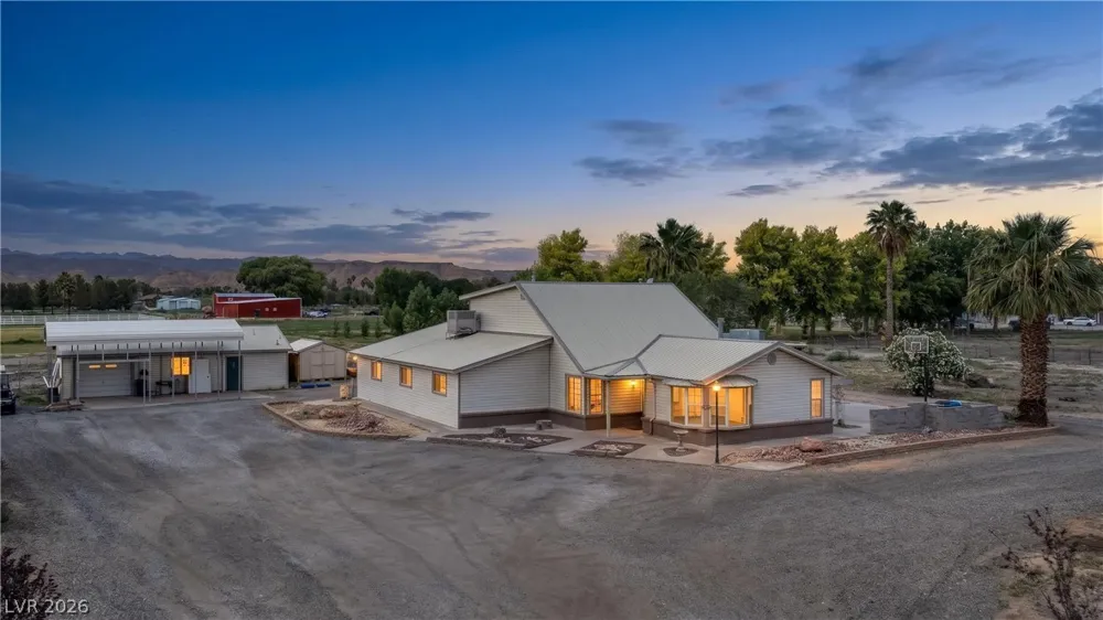 750 Leming Avenue Overton, NV 89040