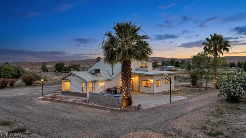 750 Leming Avenue Overton, NV 89040
